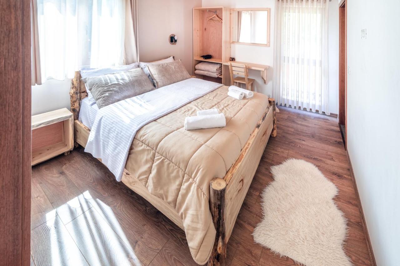 'Gurra Family' Guesthouse 세스 외부 사진