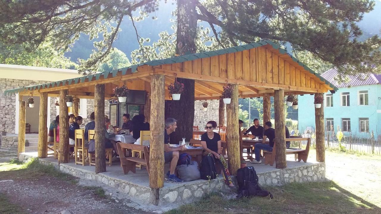'Gurra Family' Guesthouse 세스 외부 사진